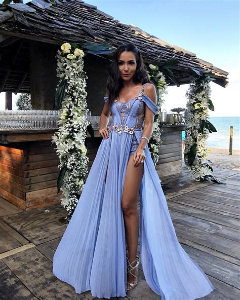 Rafaela Gomes Barbosa Vestido Para Casamento Na Praia Saiba Como Escolher O Look Perfeito