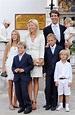 Principe herdeiro Paulo da Grécia e Família. | Família real grega ...