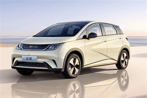 BYD 2023 Dolphin Electric Car Launched With 420km Range Know Price