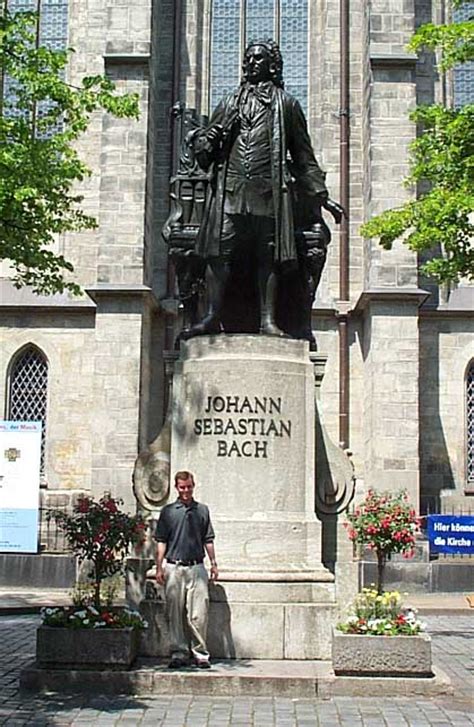 Bach In Arts Bach Statue
