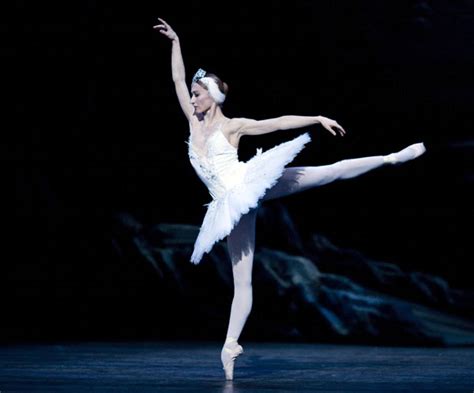 Swan Lake English National Ballet Helen Maybanks