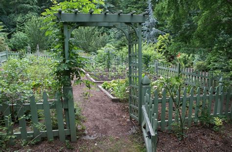 Vegetable Garden With Green Picket Fence 2 Karl Gercens Flickr
