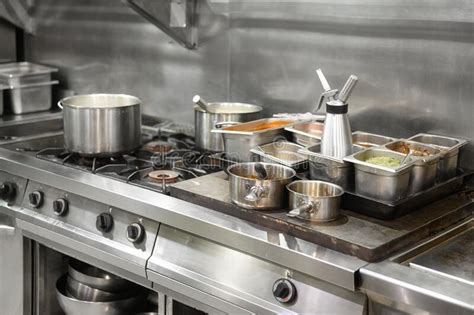 Stainless Steel Restaurant Professional Kitchen Equipment And Work