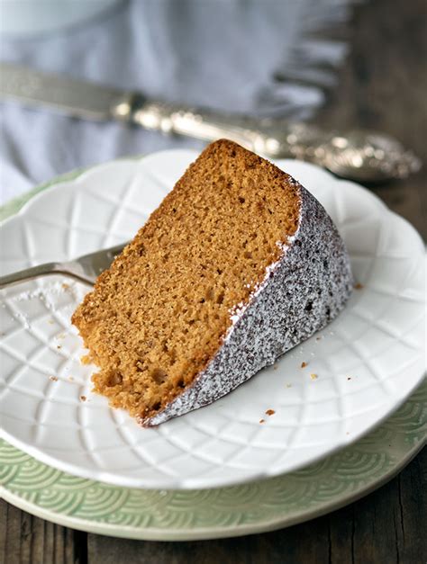 Delicious Spiced Honey Cake Recipe Cakes Belly Rumbles