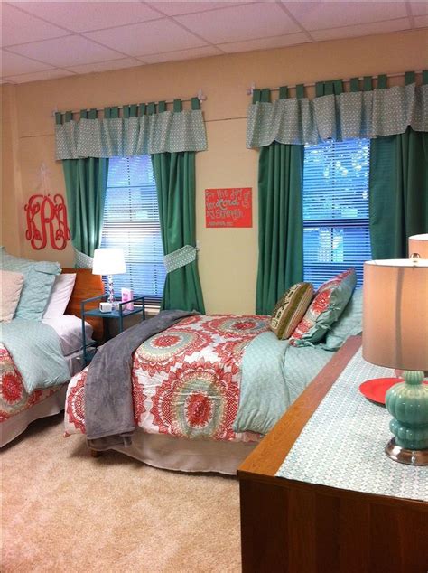 Incredible And Cute Dorm Room Decorating Ideas Dorm Room Colors Dorm