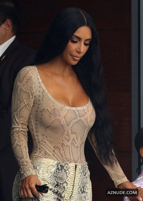 Kim Kardashian Sexy Heading Out From Miami Hotel With