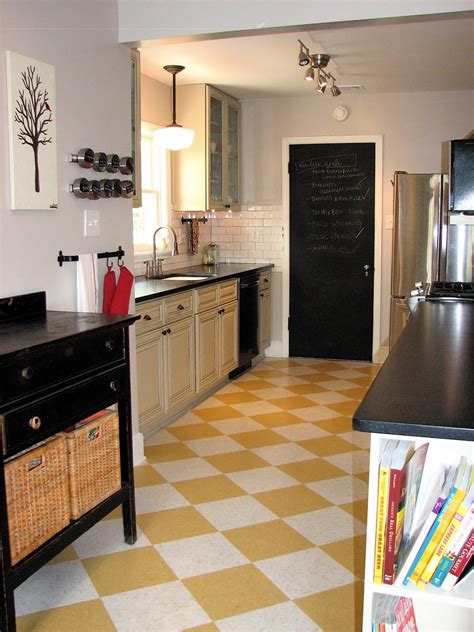 It doesn't matter if you're working. 30 Beautiful Examples of Kitchen Floor Tile