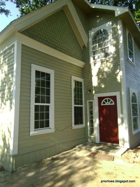 Prior Green Exterior Paint Color