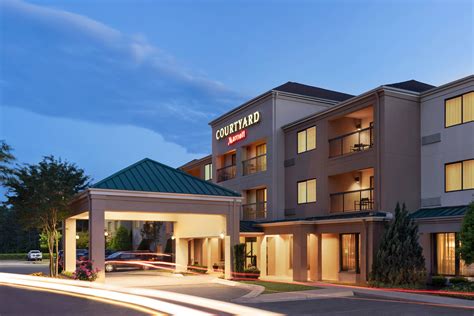 Courtyard By Marriott Greenville Greenville Nc Hotels First Class Hotels In Greenville Gds