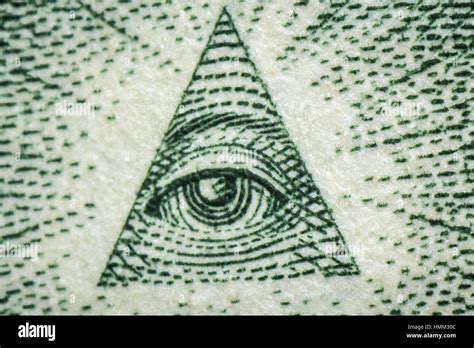 Macro Closeup Eye Pyramid On Back Of Dollar Bill Stock Photo Alamy