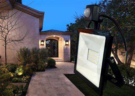 Maybe you would like to learn more about one of these? 13+ Lampu Solar Luar Rumah & Taman Terbaik Malaysia 2020 ...