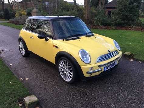 2002 51 Plate Mini Cooper 16 In Rare Bright Yellow With Black Roof