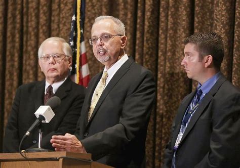 Illinois Officers Death Revealed As Suicide The Arkansas Democrat