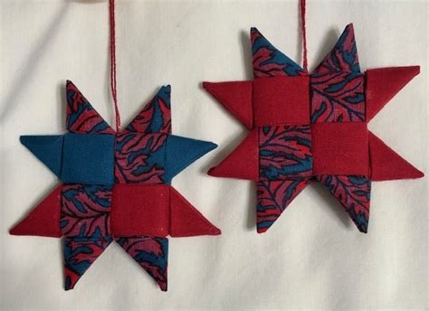 Folded Star Ornaments ~ Pat Ferguson Quilts