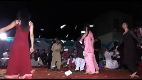 New Hot And Desi Mujra Party In Multan Must Watch Video Dailymotion
