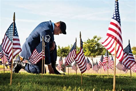 Honoring And Remembering Our Fallen Service Members For Memorial Day Insidesources