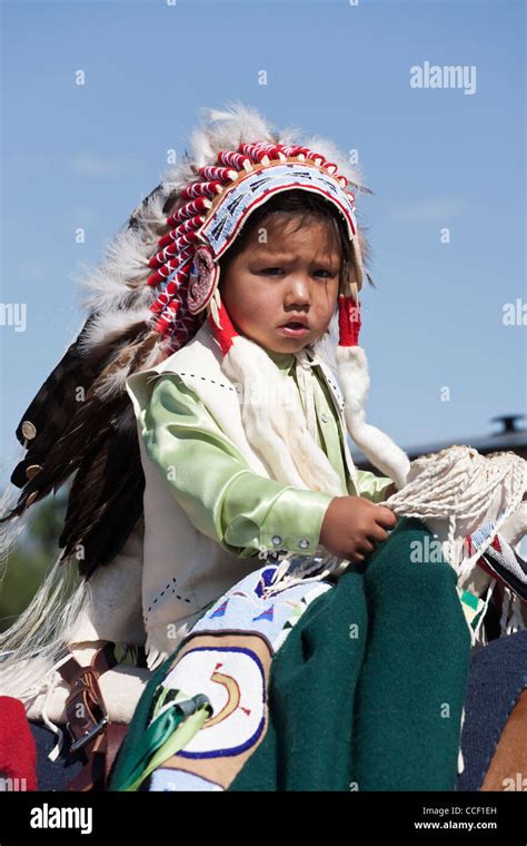 Crow Fair Indian Native American Montana Horse Usa Stock Photo Alamy