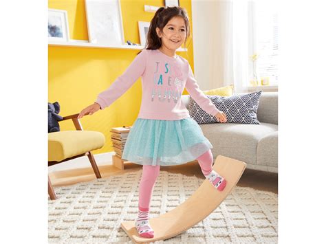 In deze vrolijke collectie vind je de leukste feestartikelen en decoratie voor jouw feestje en traktaties. Vestitino da bambina, Per bambini abbigliamento, vestiti ...