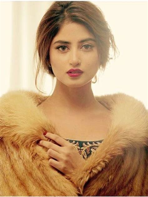 Meet Pakistans Most Captivating Actress Sajal Ali Entertainment