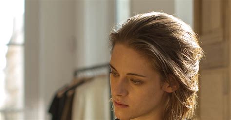 Kristen Stewart Personal Shopper Suspense Fashion Movie