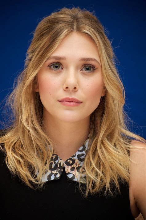 She's also known for her critically acclaimed role in 'martha marcy may marlene' and for playing the scarlet. Hot Elizabeth Olsen Photos | Near Nude Elizabeth Olsen ...