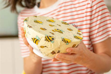 How To Use Beeswax Wraps To Store Food Lets Eat Cake