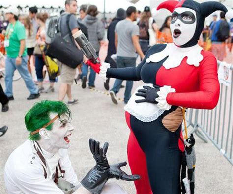 20 Amazing Harley Quinn Costume Ideas 2023