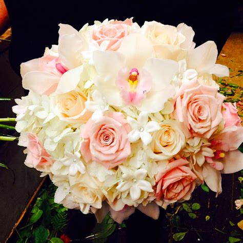 We did not find results for: Bride's bouquet for Laura and Rami's wedding at the Garden ...