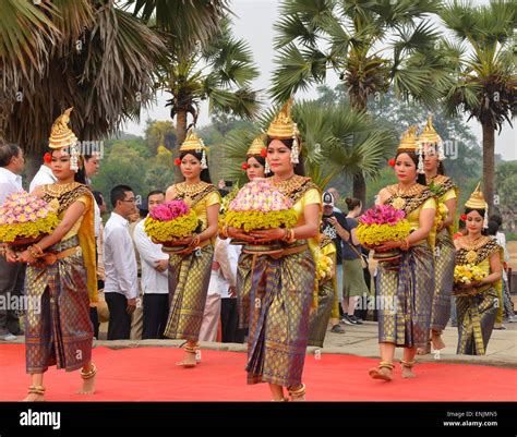 Khmer New Year At Angkor Wat In Siem Reap Cambodia Stock Photo