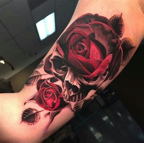 Tattoo By Ig Kevinfurnesstattoo Skull Rose Tattoos Rose Tattoo Sleeve Body Art Tattoos Girl
