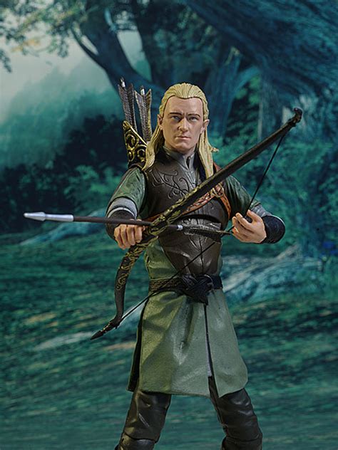Review And Photos Of Frodo Nazgul Gimli Legolas Lord Of The Rings