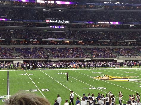 Minnesota Vikings Club Seating At Us Bank Stadium