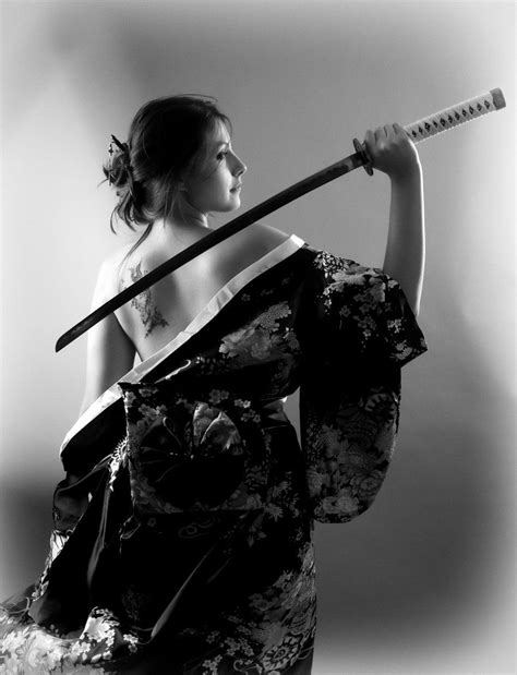 katana by dark on deviantart samurai girl ronin samurai female