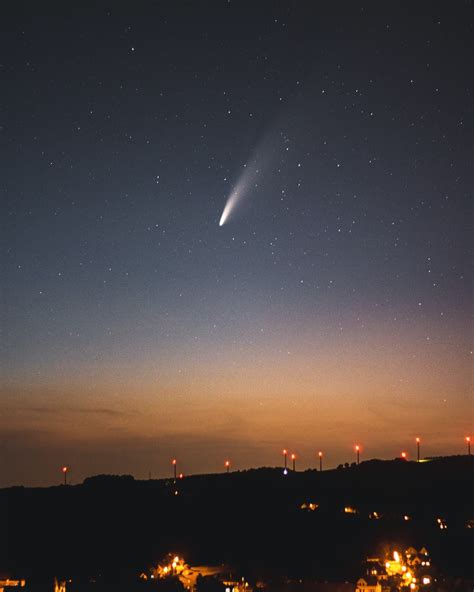 Comet Pictures Hd Download Free Images On Unsplash