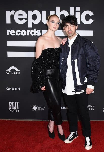 Stars Attend Republic Records Grammy After Party Beautifulballad