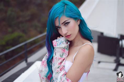 Free Download Hd Wallpaper Fay Suicide Suicidegirl Blue Hair Neon