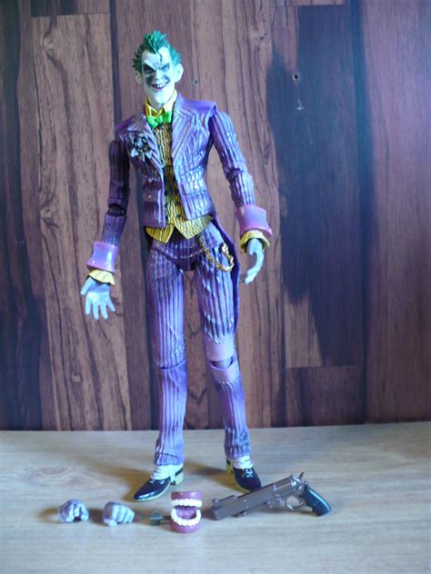 Blog Of Geeky Goodness Play Arts Kai Arkham Asylum Joker