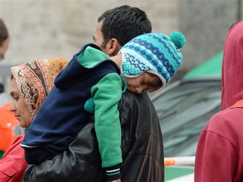 Austria To Close Borders To Refugees Again After 12000 Arrive From