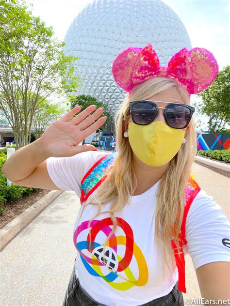 Is Disney World Fun With A Mask Mollys Answering This Weeks Biggest