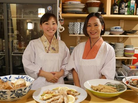 2人の女将が日替わりで立つ小料理屋「㐂宵」。常時40品以上をそろえる日本酒＆おばんざいで、多くの人が集う奥渋谷のオアシスに フード