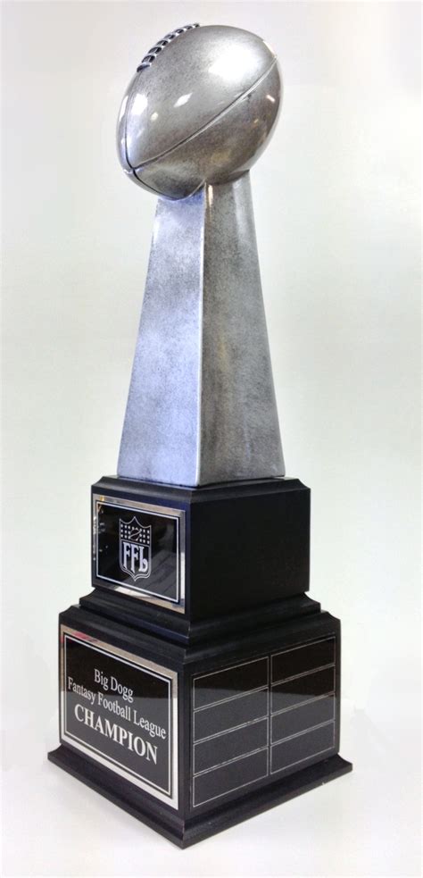 235 Two Tier Lombardi Style Traveling Trophy Best Trophies And Awards