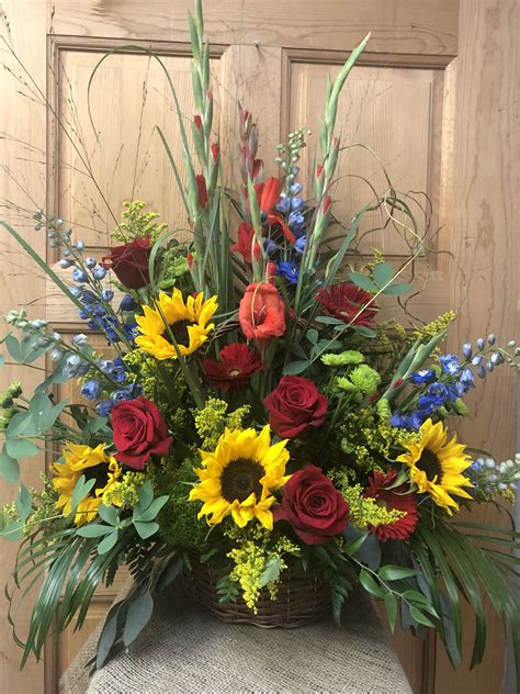 Maybe you would like to learn more about one of these? Pin by Twigs & Vines Floral on Sympathy in 2020 | Funeral ...