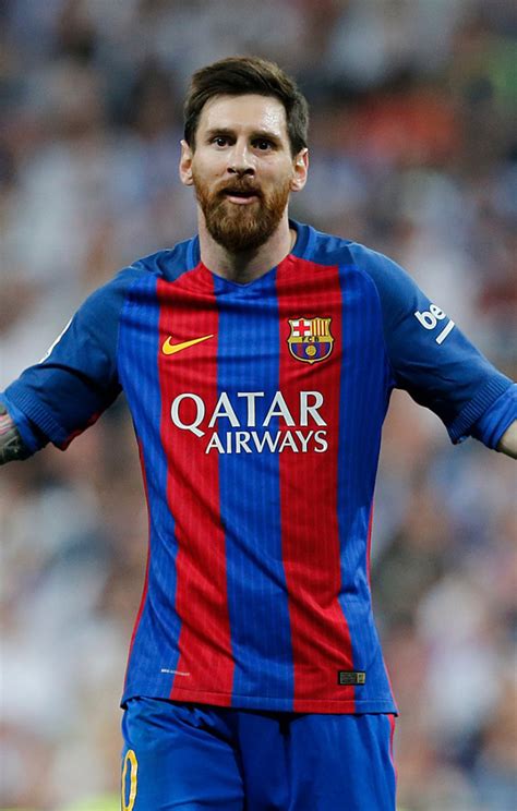 He was named the fifa world player of the year on five occasions. Lionel Messi hot favorite football player photos mobile ...