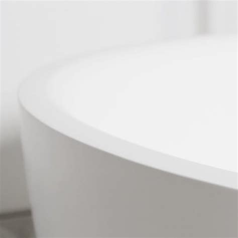 Round Solid Surface Bathtub Lyon By Riluxa