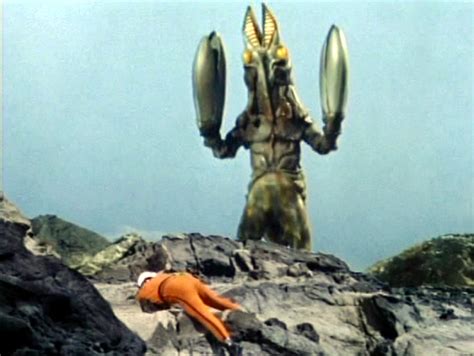 13 Ultraman The Science Patrol To Outer Space 1966