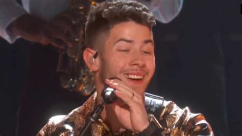 Nick Jonas Spinach In Teeth Performance During Grammy 2020 Gains