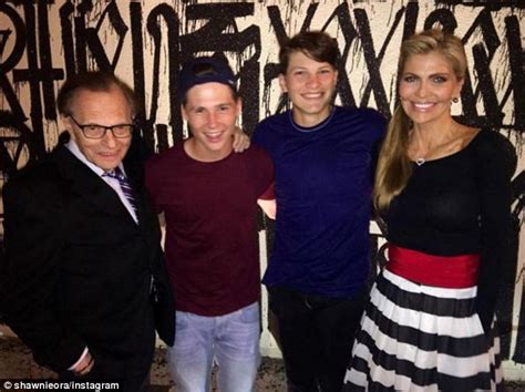 He is also the father of three other children— sons larry king jr., 58, chance king, 21, and cannon king, 20. Larry King's ex says that he and wife Shawn have slept in ...