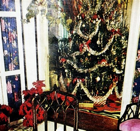 how did people decorate christmas trees back in the 70s see 20 different ways click americana