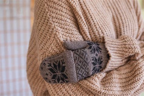 15 Ways To Repurpose Old Sweaters