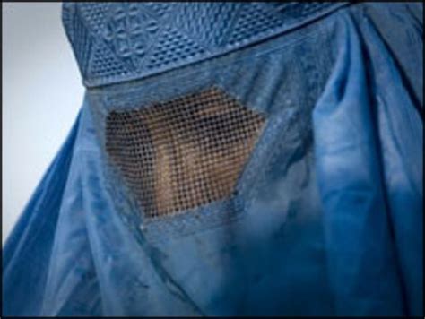 Espa A Se Blinda Contra La Burka Bbc News Mundo